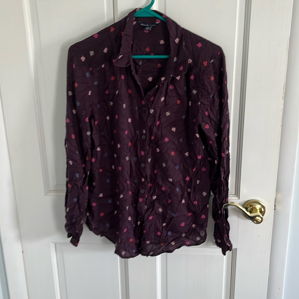 Amerian Eagle button down shirt. Size large. Super soft! Excellent condition!